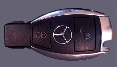 Keyless Entry & Smart Key: What does 